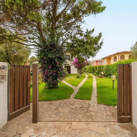 Bados Costa Smeralda 200mt Dal Mare Apartment